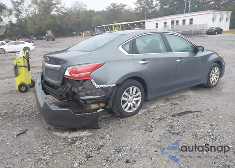 2015 Nissan Altima 2.5 S из США, поврежденный, VIN 1N4AL3AP8FN878754